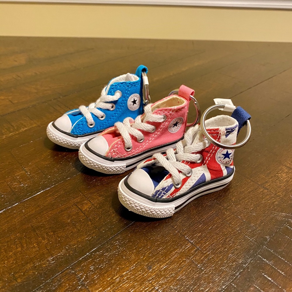 Converse All Star Chuck Taylor Hi Shoes Keychain